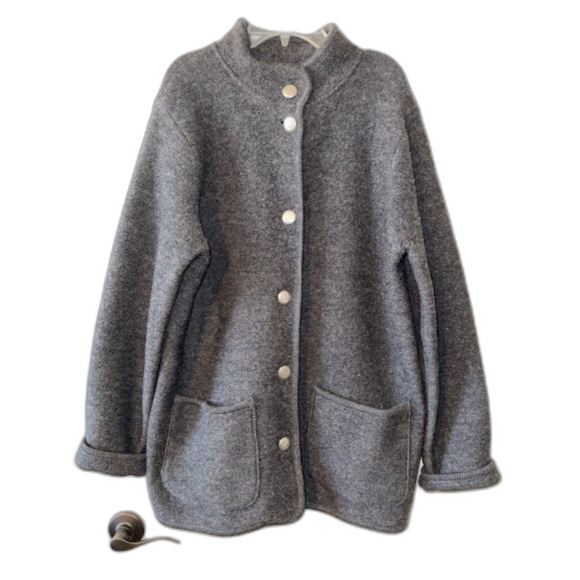 L.L. Bean Boiled Wool Metal Button Sweater Jacket Women's size Medium Coat Fall - Picture 1 of 7